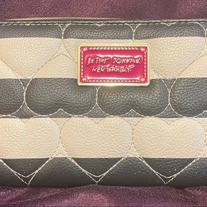 Betsy Johnson wallet